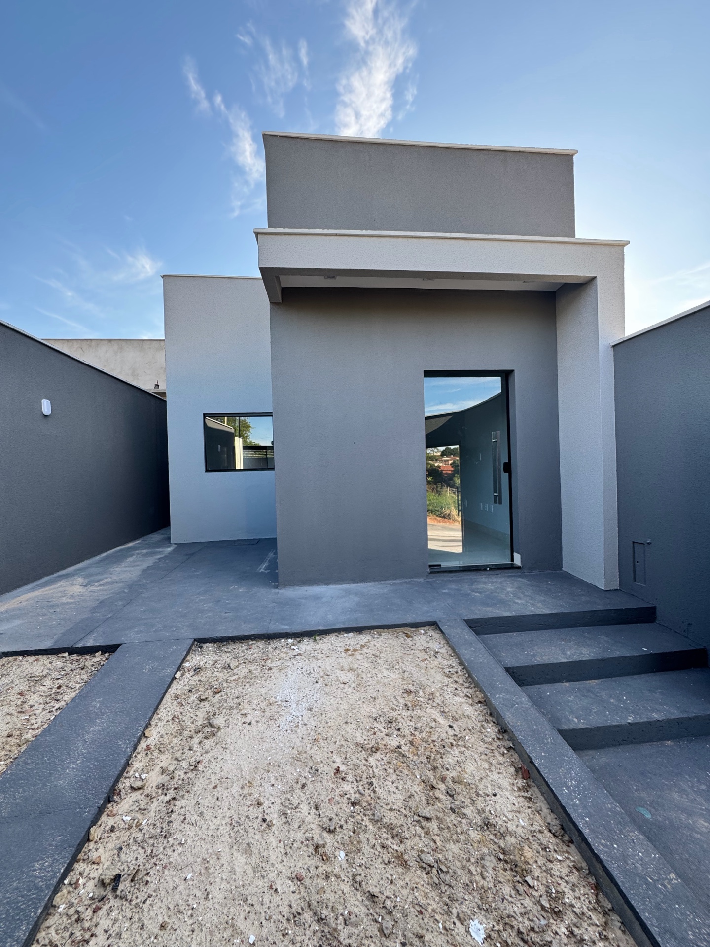 Obra entregue — Vista lateral